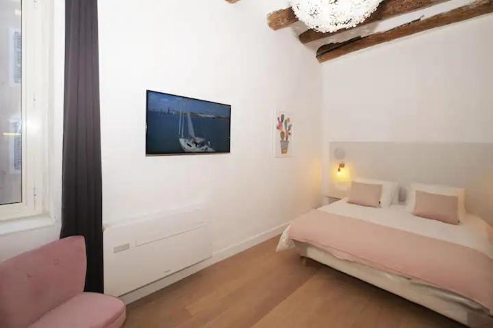Design Suites Vieux Port 마르세유 외부 사진
